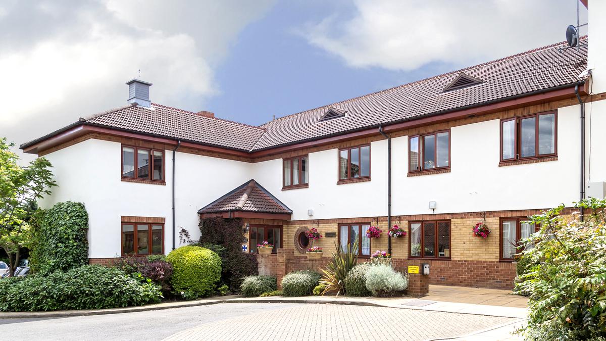 Hugh Myddelton House Care Home in Enfield | Barchester Healthcare