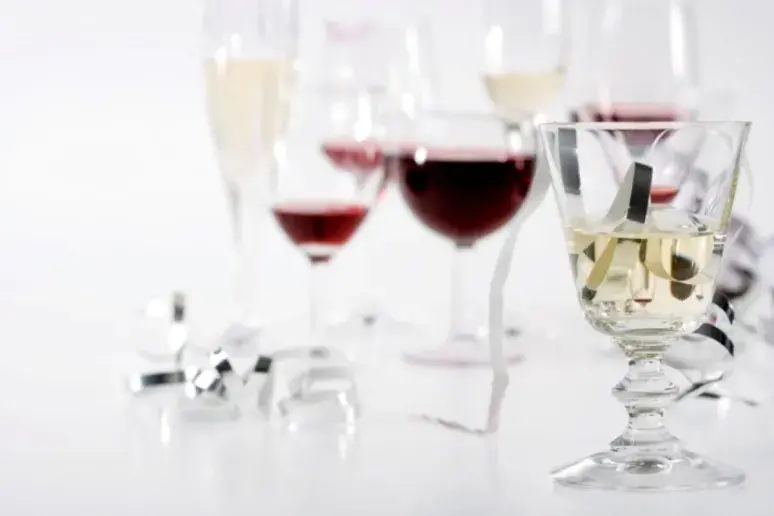 Moderate alcohol consumption can help the heart  