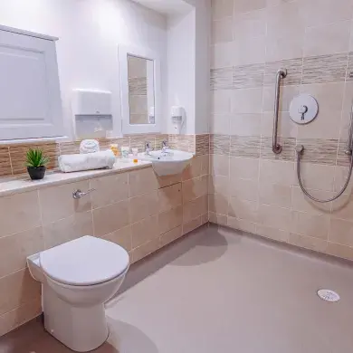 En-Suite Bathroom at Harper Fields care home in Coventry